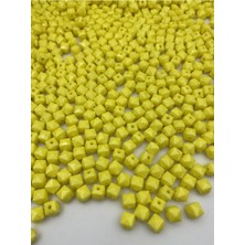Hedef Bijuteri 100GR 10MM Opak Sarı Renk Küp, Kübik Model Akrilik Boncuk ,çanta Boncuğu (100GR,~200 Adet)