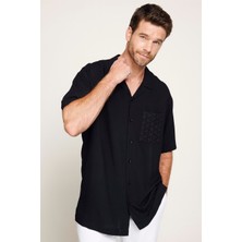 Tudors Relax Fit Rahat Kalıp Kısa Kol Apaj Yaka Cepli Viskon Siyah Gömlek