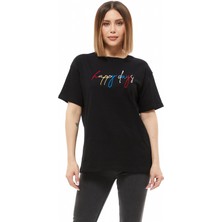 Vestamark Nakışlı T-Shirt