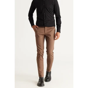 ALTINYILDIZ CLASSICS Erkek Camel Slim Fit Dar Kesim Yan Cep Pamuklu Esnek Rahat Armürlü Pantolon