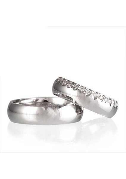 Sıra Taşlı Bombeli Gümüş Alyans Modeli Bayan Nişan ve Söz Yüzükleri