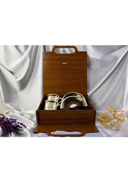 Altın Yaldızlı 2'li Ahşap Kutulu Fincan Takımı
