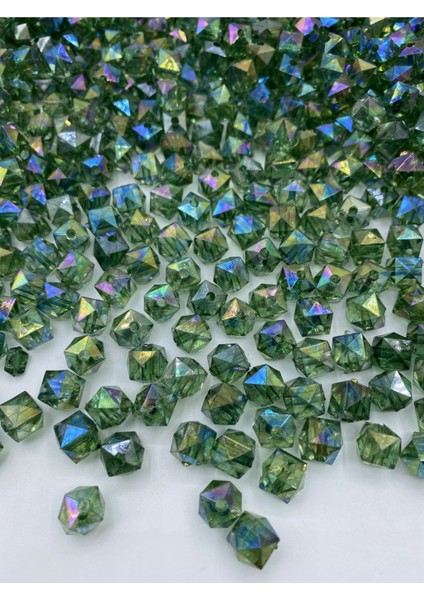 100GR 10MM Janjanlı Zümrüt Yeşili Küp,kübik Model Akrilik Boncuk,,çanta Boncuğu (100GR,~180 Adet)