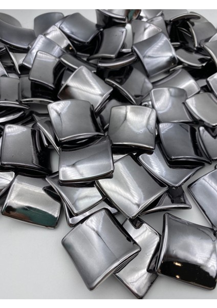 100GR Füme / Antrasit Renk Metalize Kare Baklava Model Boncuk,takı Çanta Boncuğu (100GR,~17 Adet)