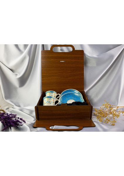 Altın Yaldızlı 2'li Ahşap Kutulu Fincan Takımı