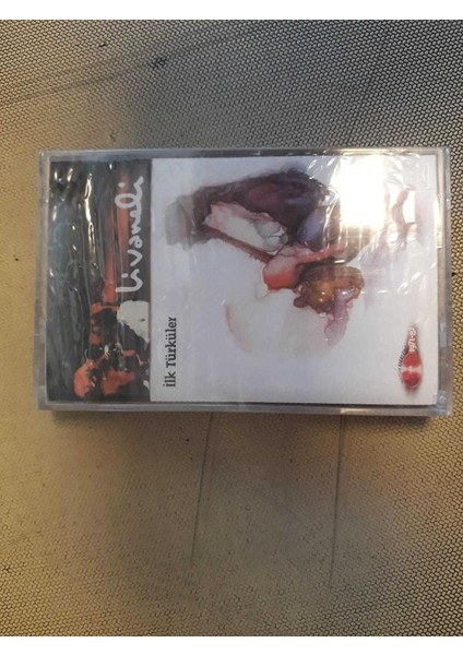 Zülfü Livaneli - Ilk Türküler Kaset