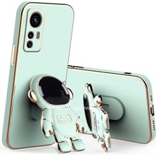 MTK Moveteck Xiaomi Redmi Note 12S Kılıf Kaplamalı Yaratıcı Astronot Karikatürlü Tutucu Stand Parlak Gold Kenarlı