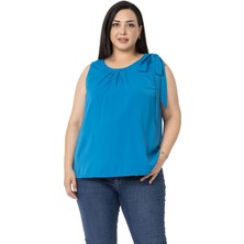 Disentis Modest Büyük Beden Yakası Pileli Omuzda Kurdele Detaylı Astarlı Kolsuz Indigo Bluz