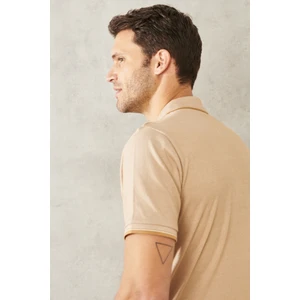 AC&Co / Altınyıldız Classics Erkek Çekmeyen Pamuklu Kumaş Regular Fit Rahat Kesim Vizon Kıvrılmaz Polo Yaka Cepli Tişört