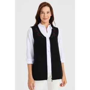 Desen Triko Kadın V Yaka Kenarı Dantel Işlemeli Yün Yelek Siyah