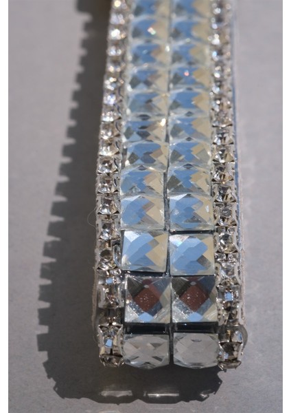 Gümüş Bagetli Anahtarlık & Gümüş Disko Top & Kırmızı Kurdela indirimleri