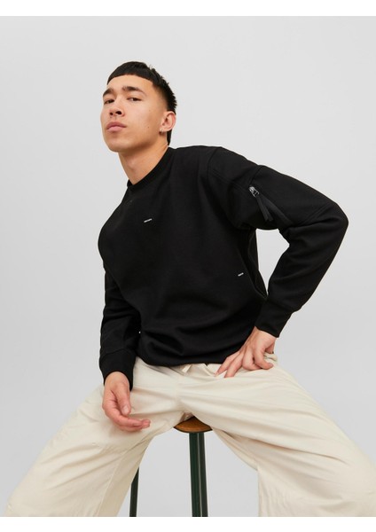 Fermuar Detaylı Erkek Sweatshirt 12240222 fırsatları