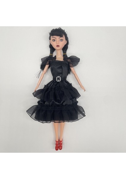 Fashionista Siyah Elbise Barbie (Yurt Dışından) modelleri