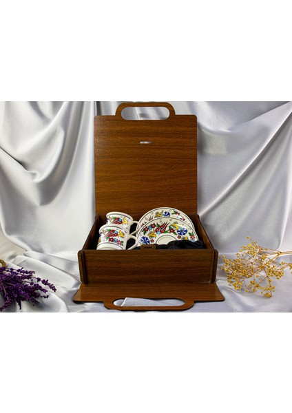 2li Ahşap Kutulu Porselen Fincan Takımı