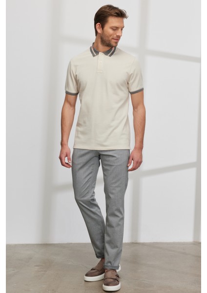 Erkek Bej Slim Fit Dar Kesim %100 Pamuk Kıvrılmaz Polo Yaka Tişört