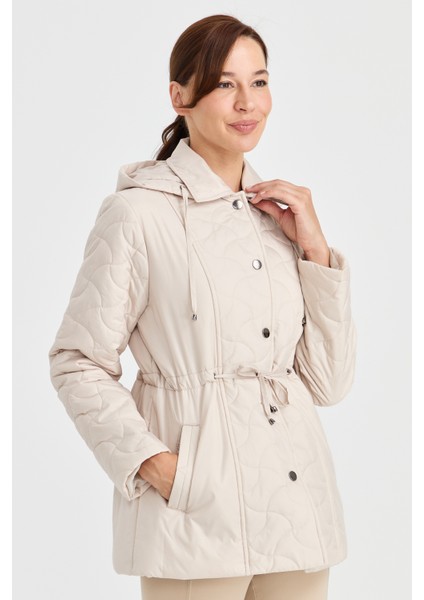 Kadın Kapüşonlu Beli Bağcıklı Kapitone Kaban Bej indirimleri