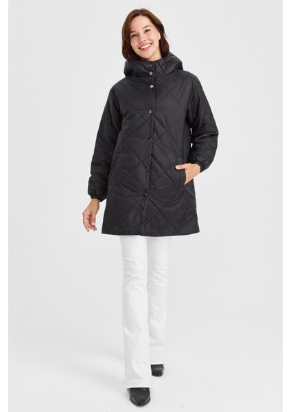 Kadın Şişme Kareli Uzun Kaban Siyah fırsatları