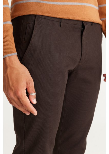 ALTINYILDIZ CLASSICS Erkek Kahverengi Slim Fit Dar Kesim Yan Cep Pamuklu Esnek Rahat Armürlü Pantolon