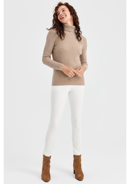 Kadın Tam Balıkçı Yaka Kol Ucu Düğmeli Yün Kazak K.bej fırsatları