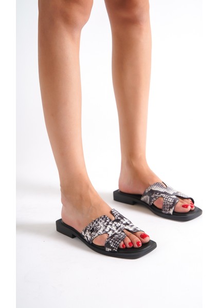 Hakiki Deri MBGVN656KRKDL Kadın Krokodil Desenli Düz Terlik