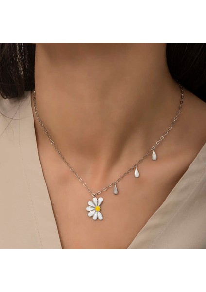 925 Ayar Gumuss Rodyum Papatya Seviyor Sevmiyor Bayan Kolye modelleri