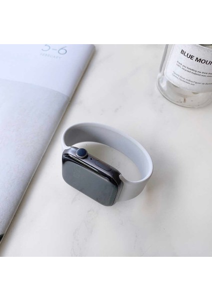 Apple Watch 2/3/4/5/6/7/8/se/nike 38MM 40MM 41MM Mat Silikon Kordon Large 15,5cm (Krd-31)