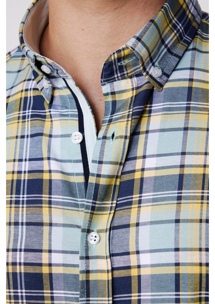 Slim Fit Kareli Pamuklu Kolay Ütü Erkek Gömlek fırsatları