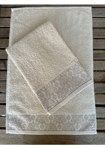 Daisy Towel El-Yüz Havlu Seti