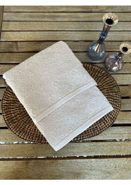 Daisy Towel El-Yüz Havlu Seti
