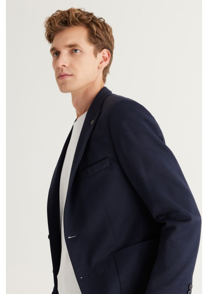 ALTINYILDIZ CLASSICS Erkek Lacivert Slim Fit Dar Kesim Kırlangıç Yaka Lacivert Ceket