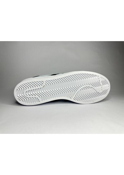 Black-White EG4958-001(BFMSPOR6EAD5826) fırsatları