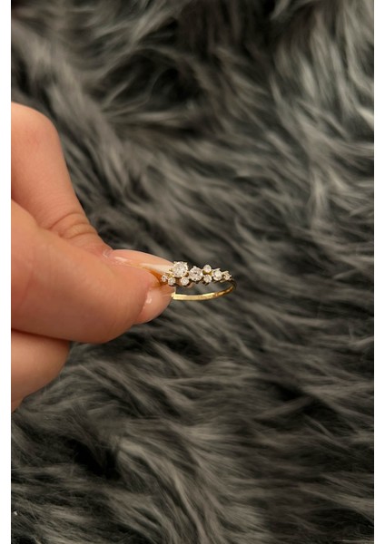 Kuyumculuk 14 Ayar Altın Kraliçe Taşlı Yüzük fiyatları