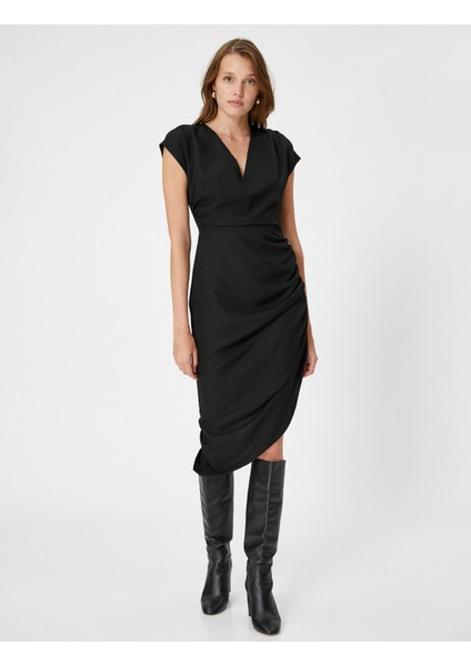 Asimetrik Elbise V Yaka Drapeli Kısa Kollu modelleri