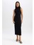 Bodycon Vücudu Saran Basic Düz Yarım Balıkçı Yaka Siyah Kolsuz Midi Elbise Y8841AZ23AU 2