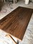 Düz Kenar Ceviz Rengi Kütük Restaurant Masası Imalatı 75X140.CM 5