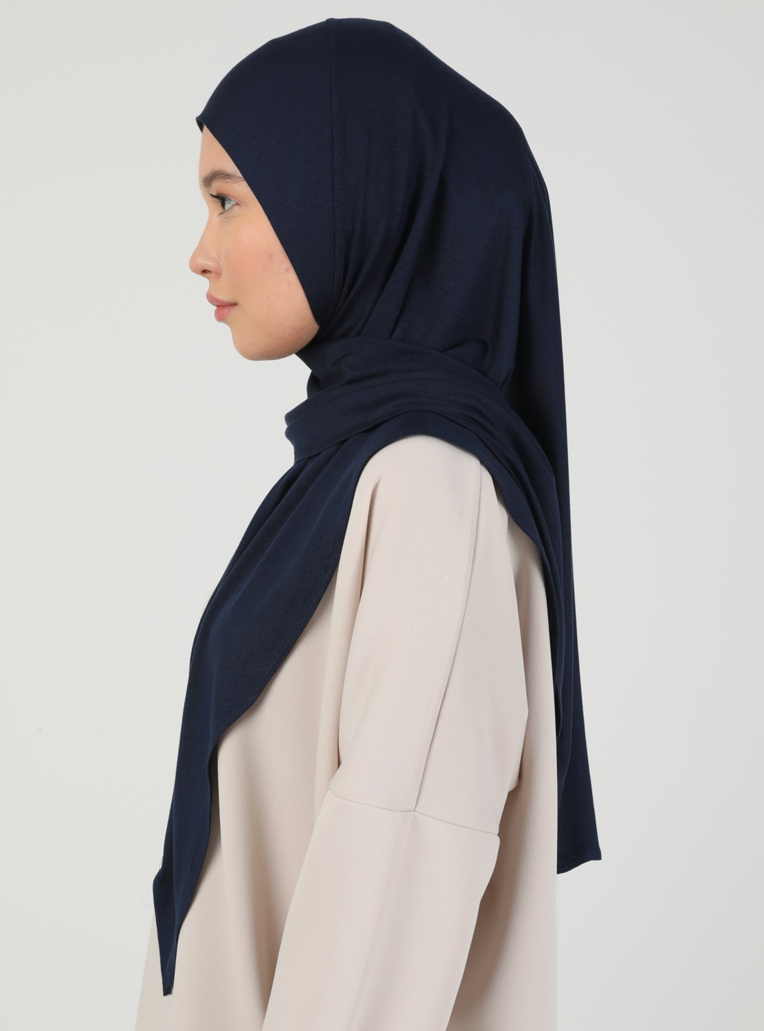 Ecardin Bone Ecardin Fermuarlı Viskon Hijab - Lacivert - Ecardin görsel 3