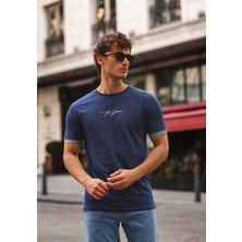 Aziso Nakışlı Slim Fit Erkek Tişört %100 Pamuk Bisiklet Yaka T-Shirt