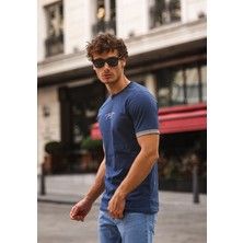 Aziso Nakışlı Slim Fit Erkek Tişört %100 Pamuk Bisiklet Yaka T-Shirt