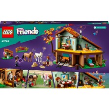 LEGO  Friends Autumn'un At Ahırı 41745 - 7 Yaş ve Üzeri Çocuklar İçin 2 Mini Bebek ve 2 At İçeren Yaratıcı Oyuncak Yapım Seti (545 Parça)