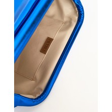 Heybes Kadın Parlak Dokulu Deri Clutch El Çantası