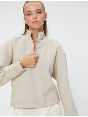 Koton Yarım Fermuarlı Sweatshirt Rahat Kesim Dik Yaka Dokulu