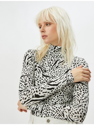 Koton Uzun Kollu Tişört Balıkçı Yaka Zebra Desenli Viskon Karışımlı