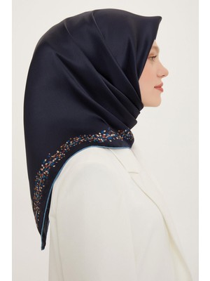 Armine Özel Nostalji Serisi Twill İpek Eşarp Modelleri 8765DS-17