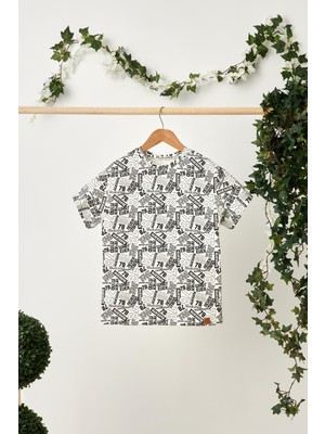 Babygiz Beyaz Erkek Çocuk Kısa Kollu Desenli Bisiklet Yaka Terletmez, Yumuşak Rahat %100 Pamuklu Penye T-Shirt