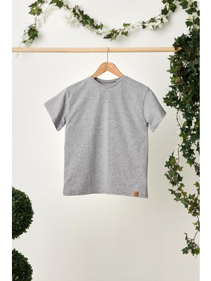 Babygiz Gri Erkek Çocuk Kısa Kollu Bisiklet Yaka Terletmez, Yumuşak Rahat %100 Pamuklu Penye T-Shirt