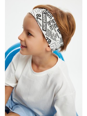 Babygiz Beyaz Desenli-Beyaz Erkek Çocuk Pamuklu Penye Oversize Beyaz T-Shirt Bandana 2'li Takım