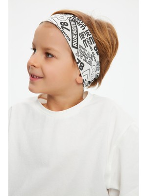 Babygiz Beyaz Desenli-Beyaz Erkek Çocuk Pamuklu Penye Oversize Beyaz T-Shirt Bandana 2'li Takım