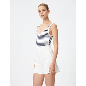 Triko Atlet V Yaka Örgü Askılı