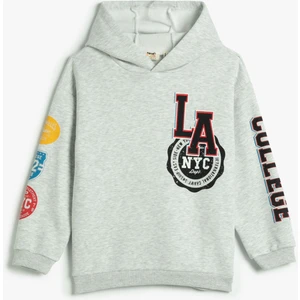 Kolej Kapşonlu Sweatshirt Şardonlu Baskılı ve Aplike Detaylı