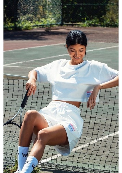 Beyaz Weeknd Şort modelleri